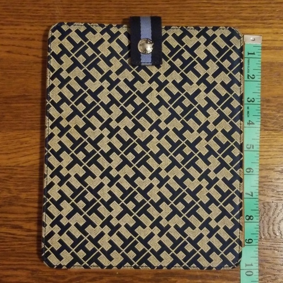 Tommy Hilfiger Tablet Case - Picture 2 of 7